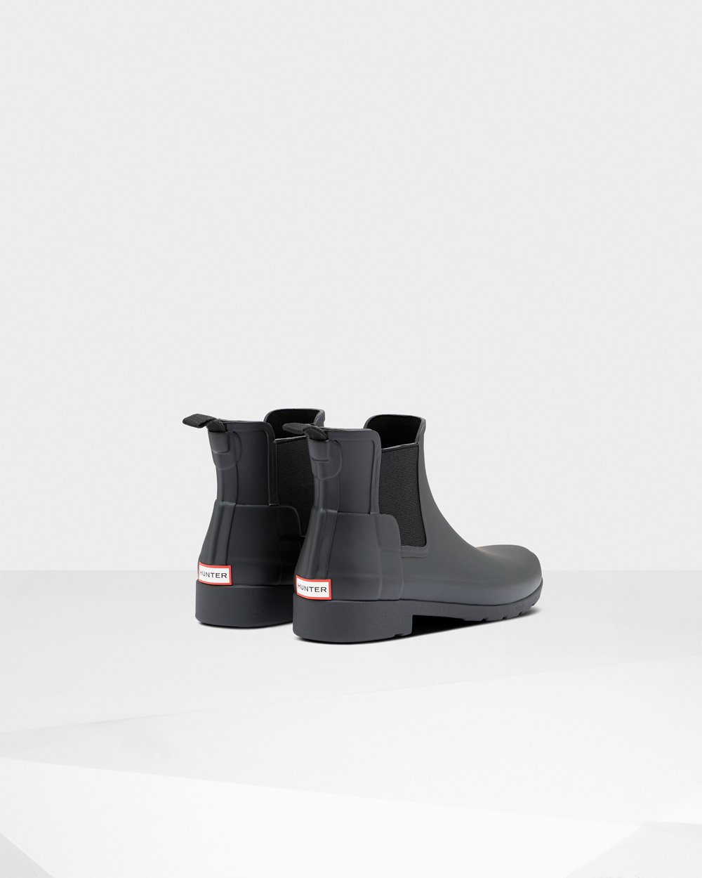 Hunter Refined Slim Fit Chelsea Boots - Shop Online Womens Black - YGWHNR436